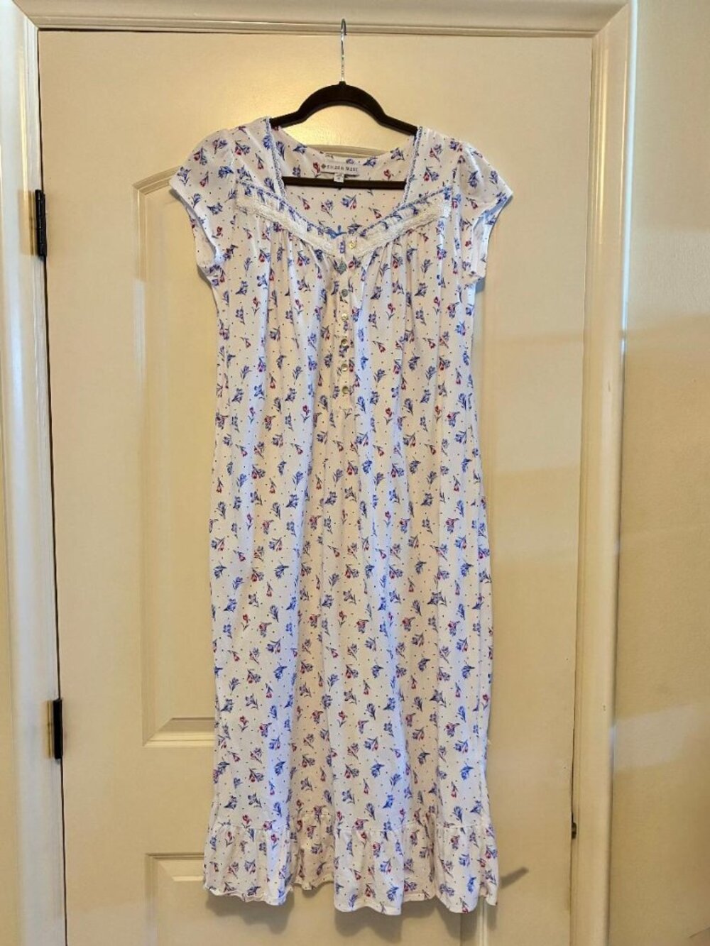 Eileen West 100% Cotton, Peached Jersey, Cap Sleeve, Mid Length Nightgown, Small